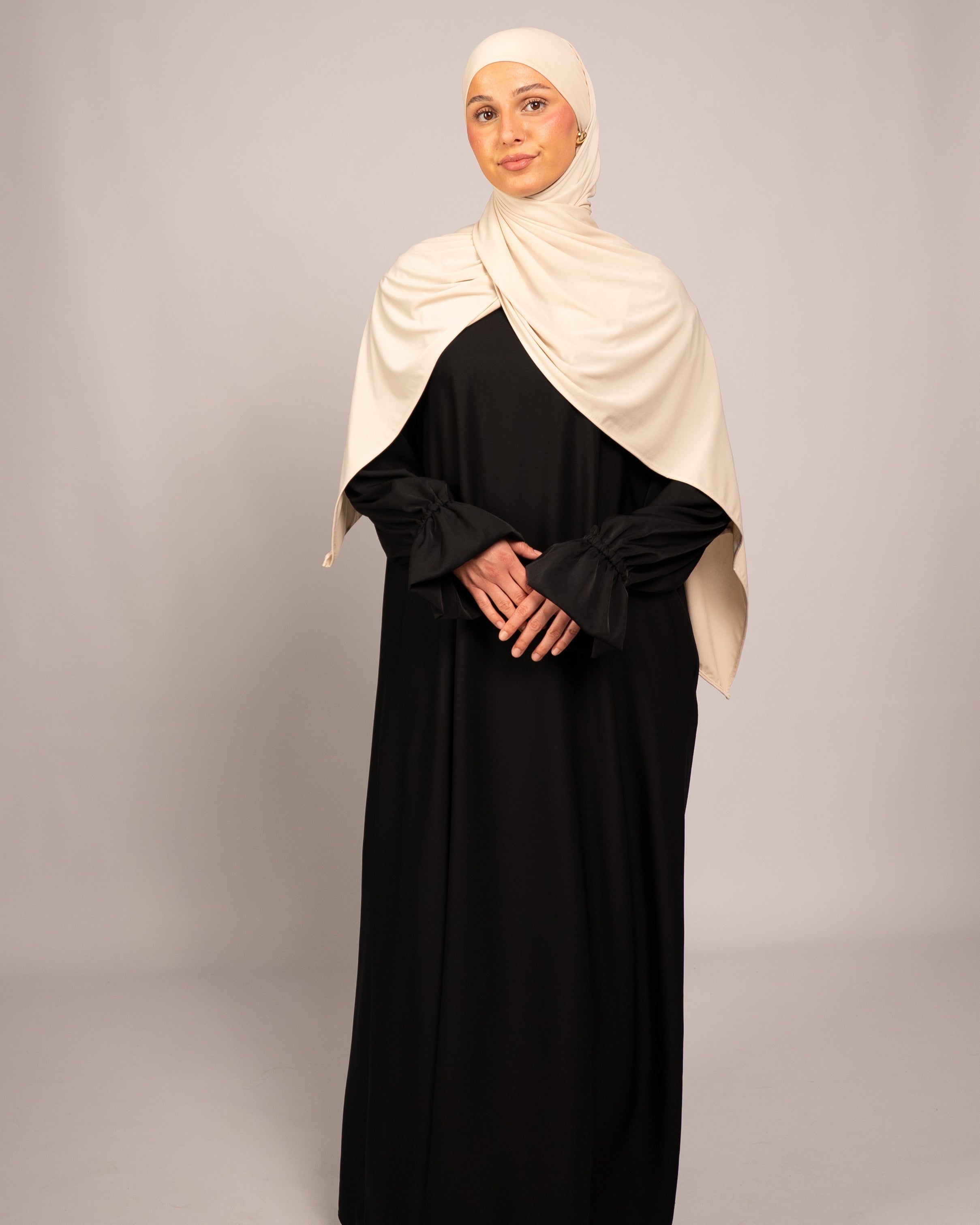AMIRA ABAYA