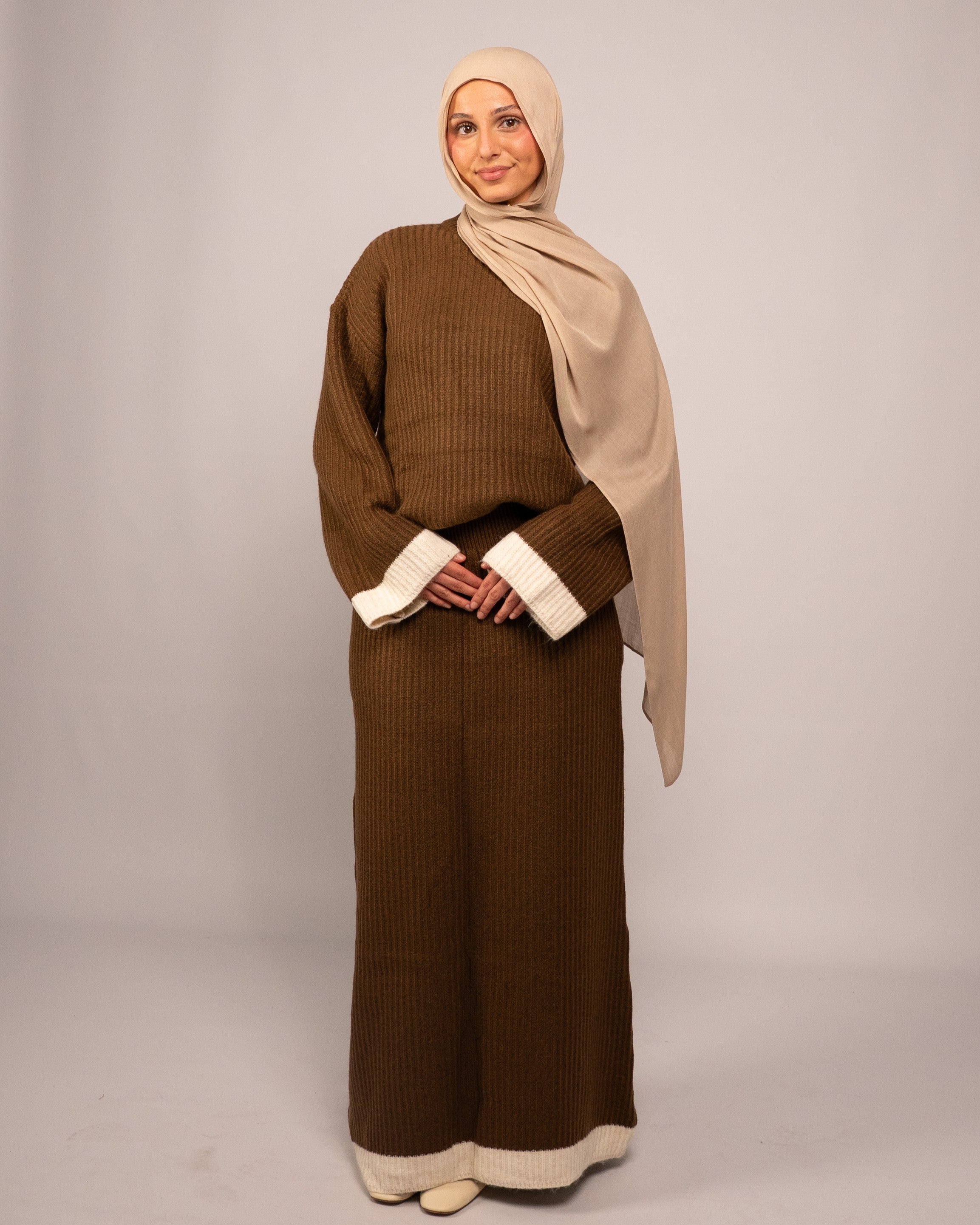 KNIT TWO-PIECE