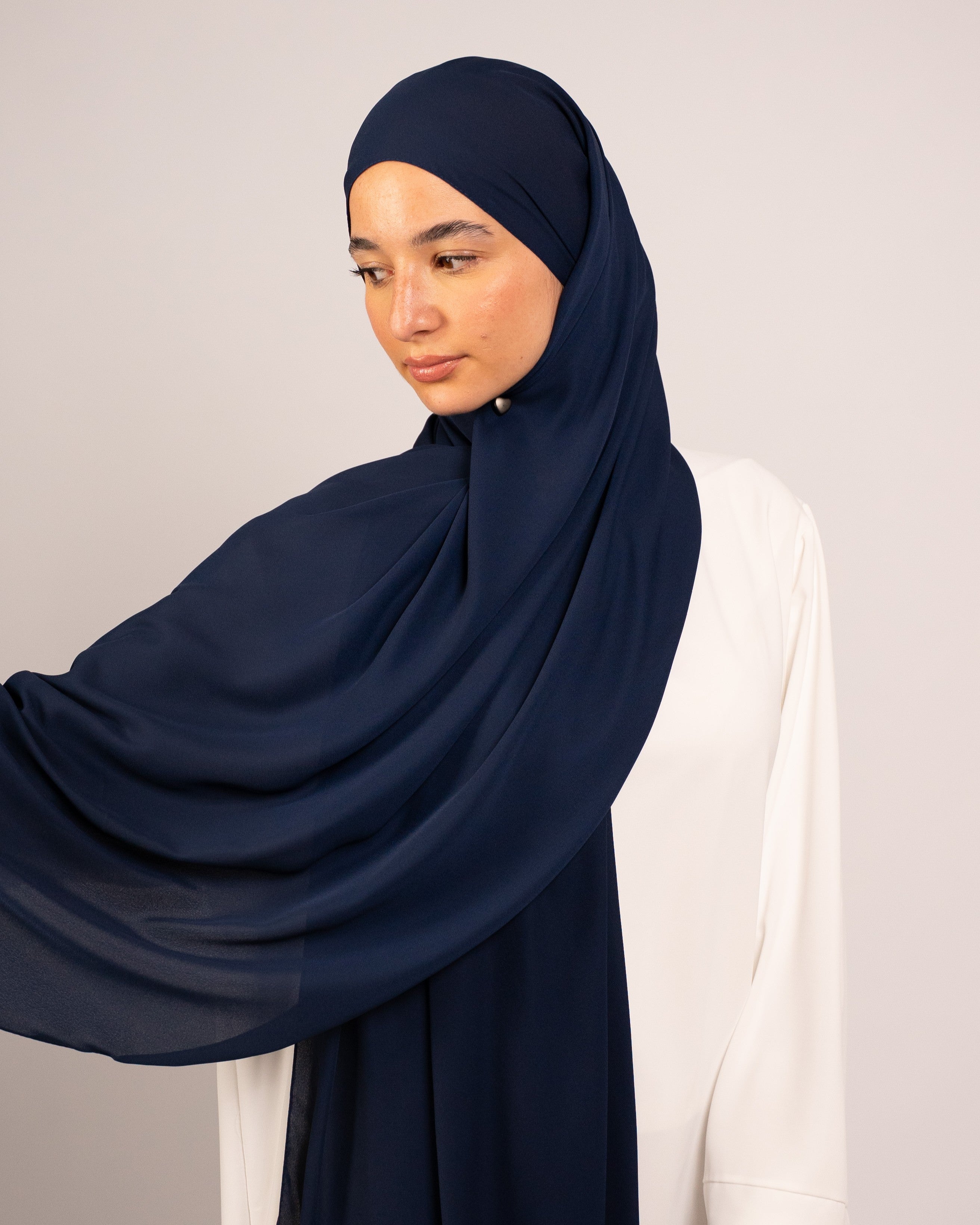 CREPE NAVY BLUE