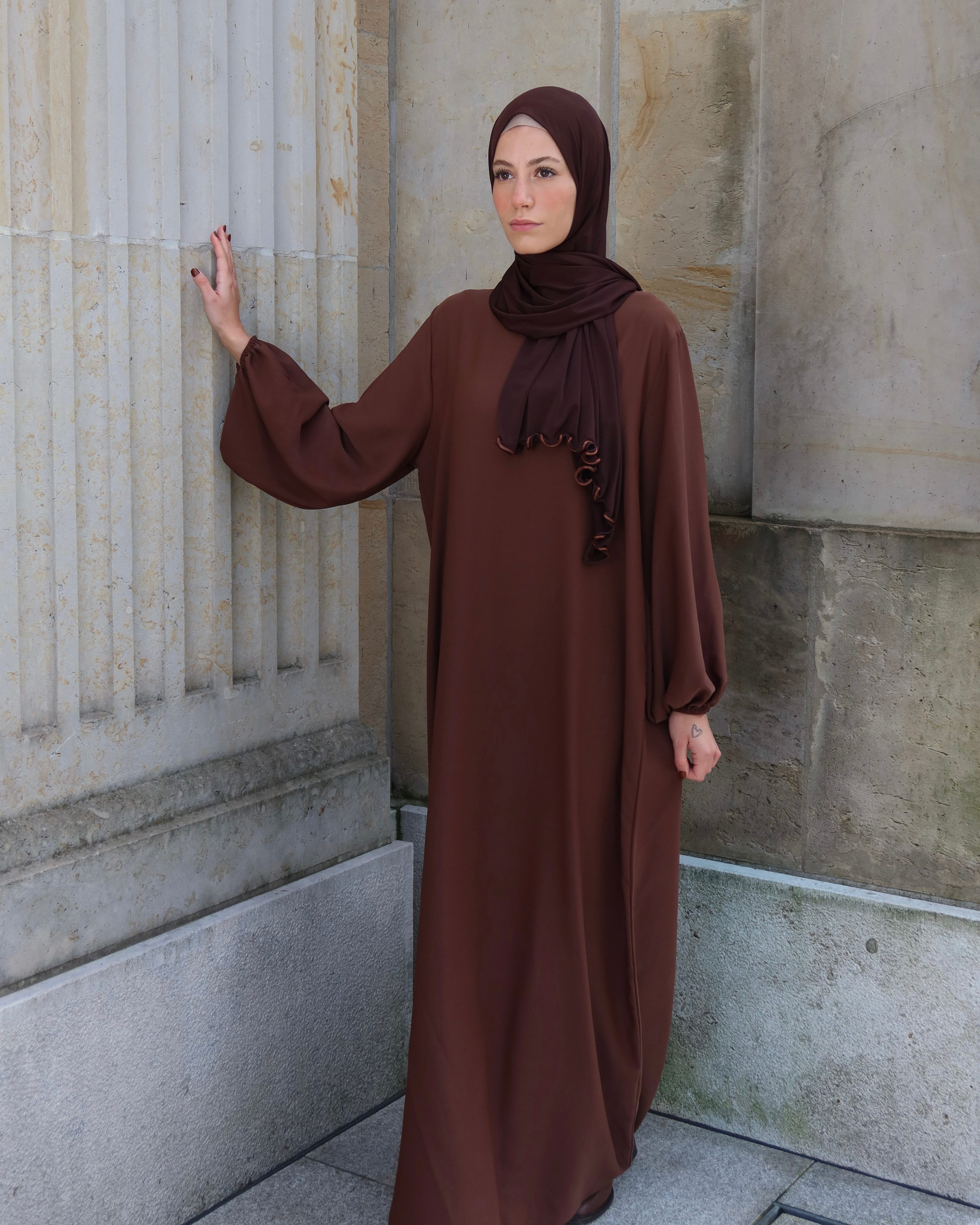 CASUAL ABAYA BROWN