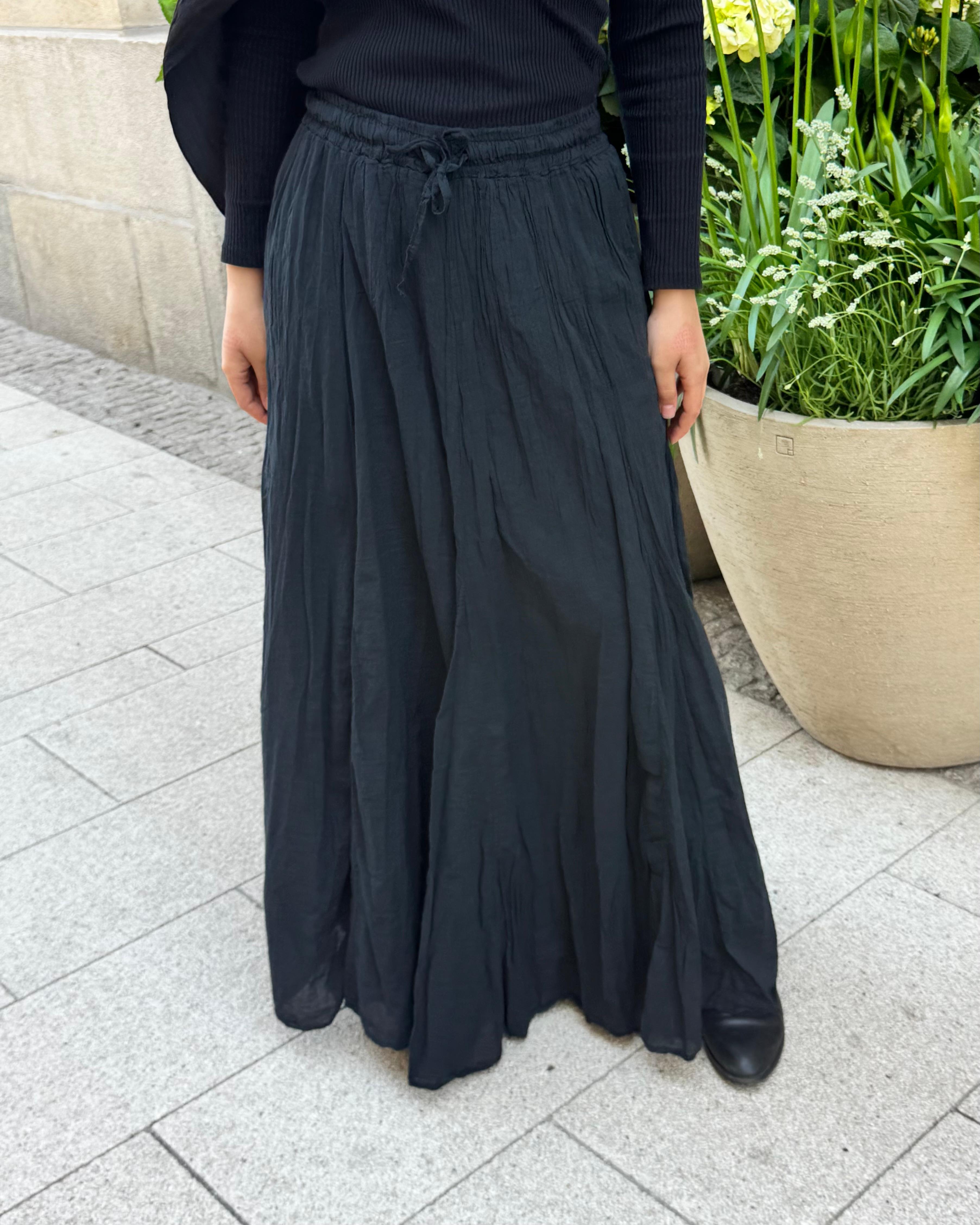 CRINKLE MAXI SKIRT